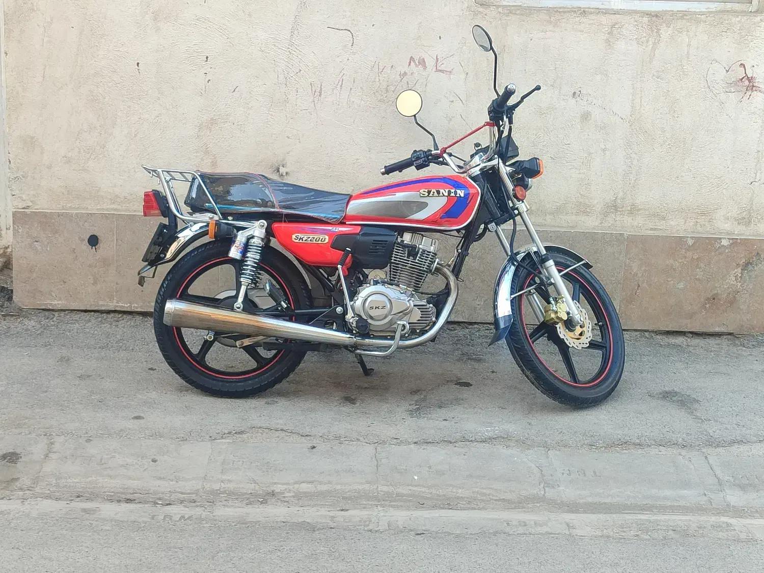 متور200 سنین|موتورسیکلت|اراک, |دیوار