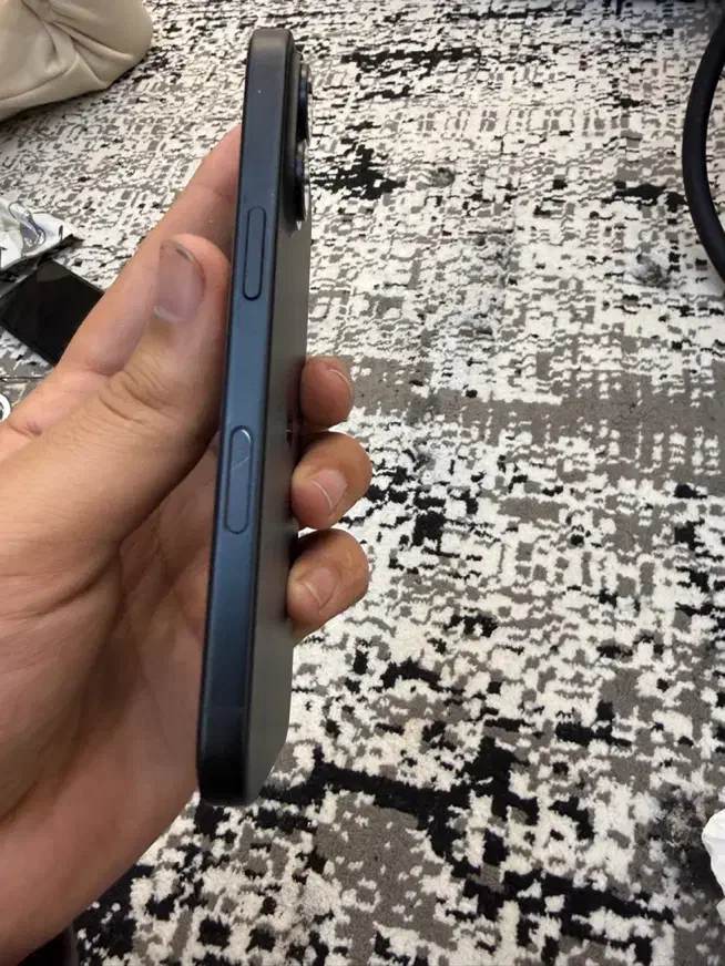 ایفون ۱۶ نرمال گارانتی شرکتی|موبایل|تهران, اسفندیاری|دیوار