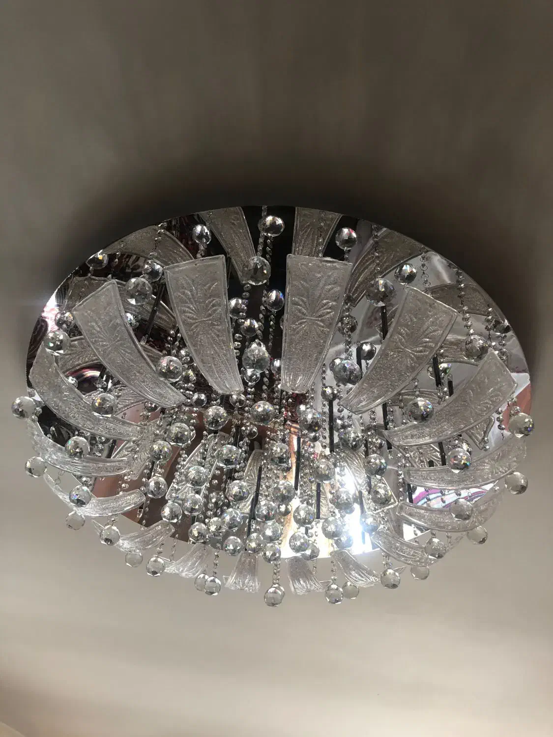 لوستر چک|لوستر و چراغ آویز|اصفهان, باغ کاران|دیوار