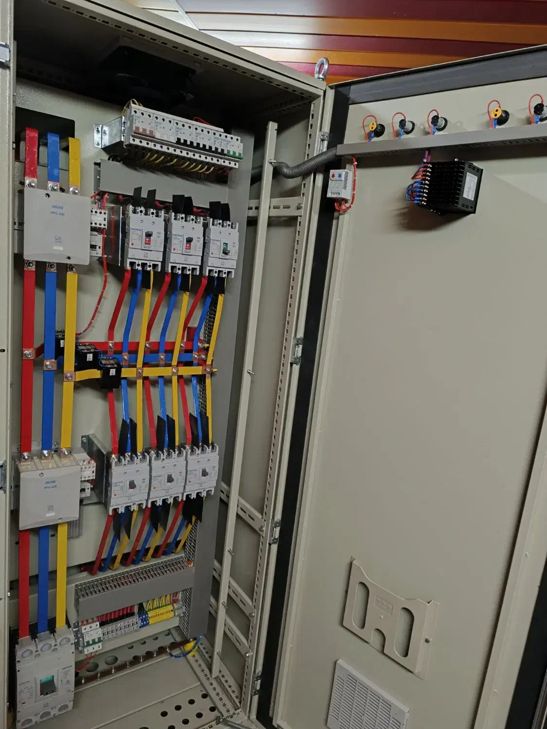 برق کار صنعتی|خدمات پیشه و مهارت|زنجان, |دیوار