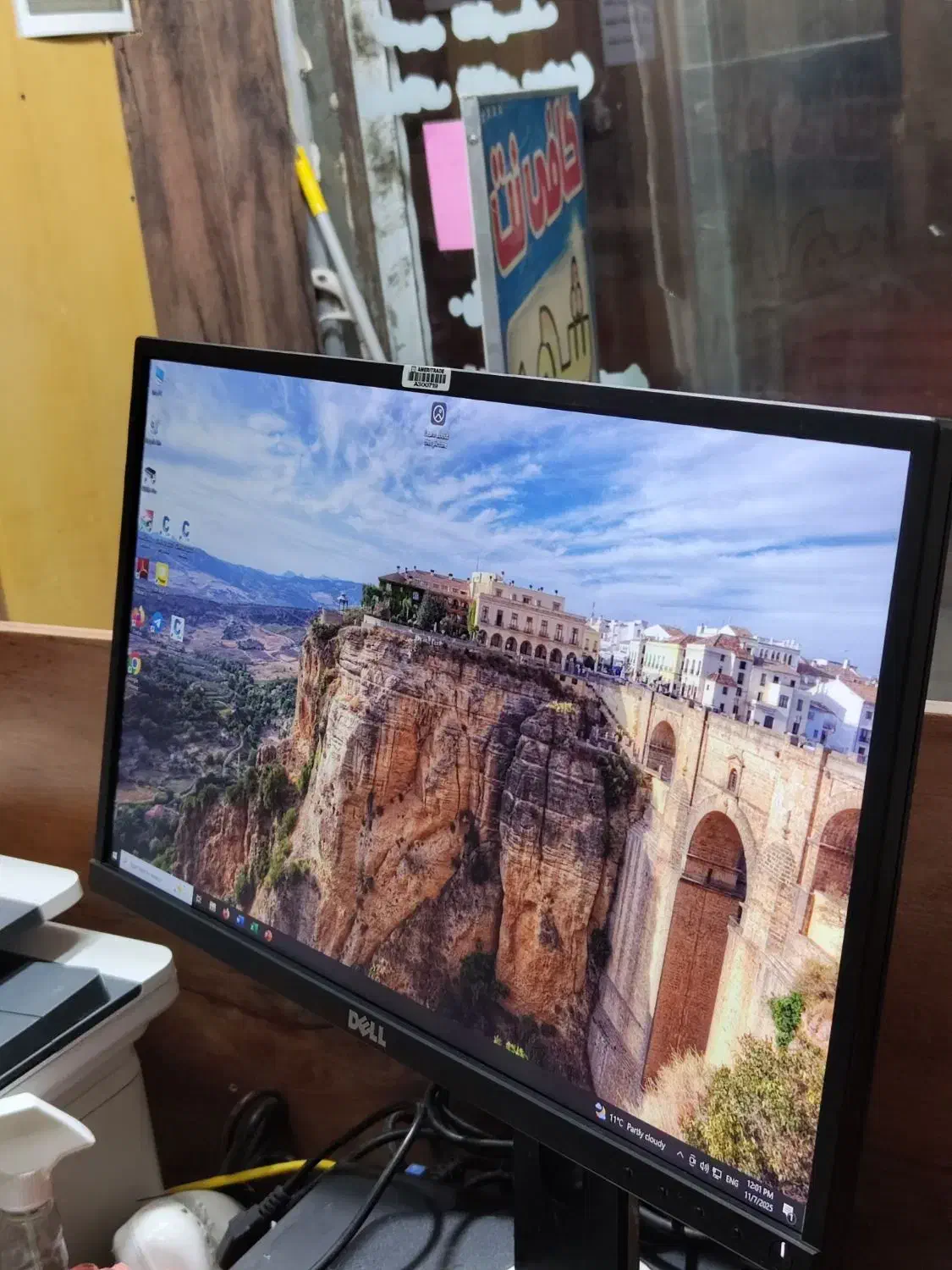 مانیتور DELL|قطعات و لوازم جانبی رایانه|زابل, |دیوار