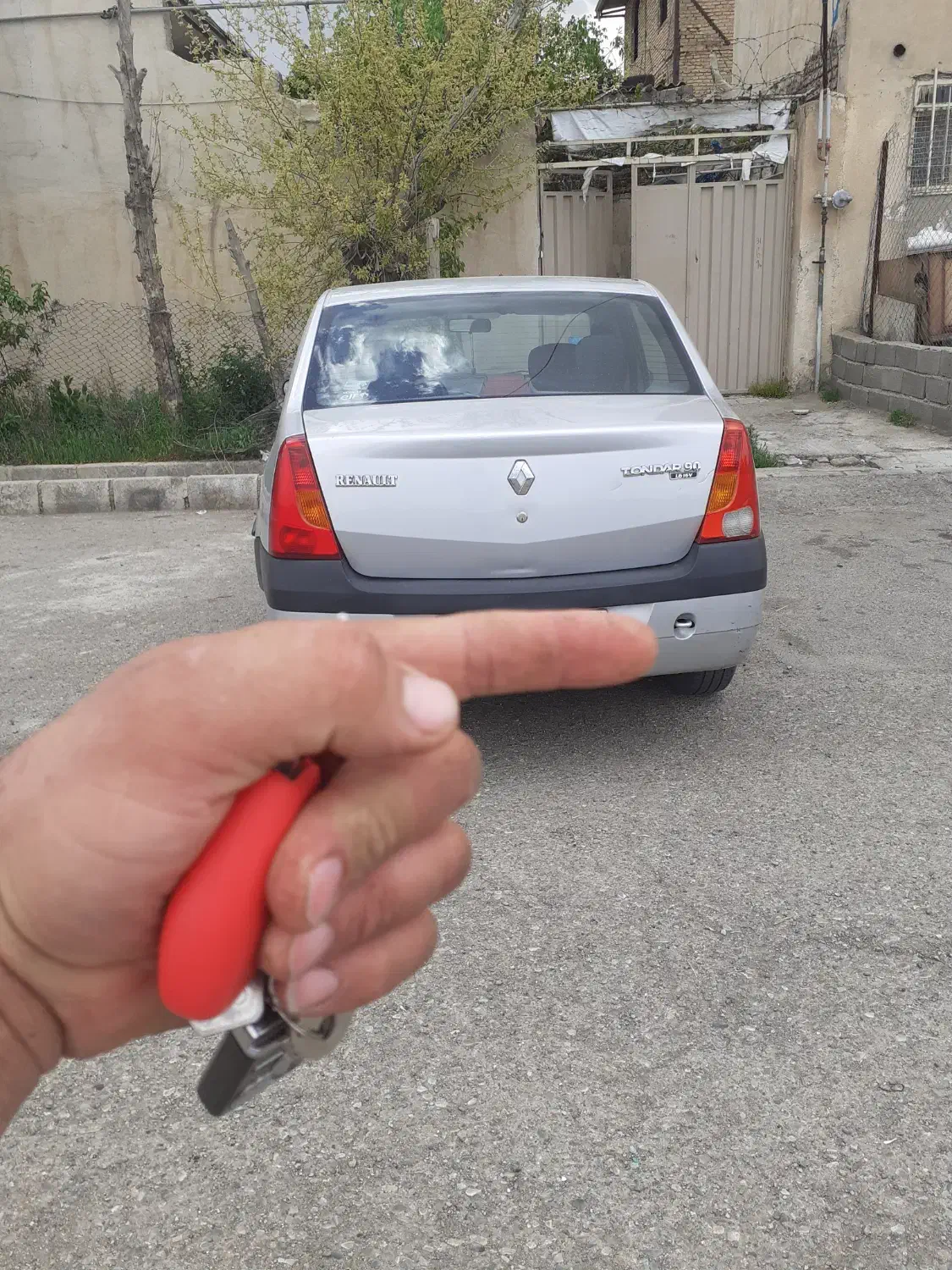 ال۹۰ مدل ۸۶|خودرو سواری و وانت|هشتگرد, مدرس|دیوار