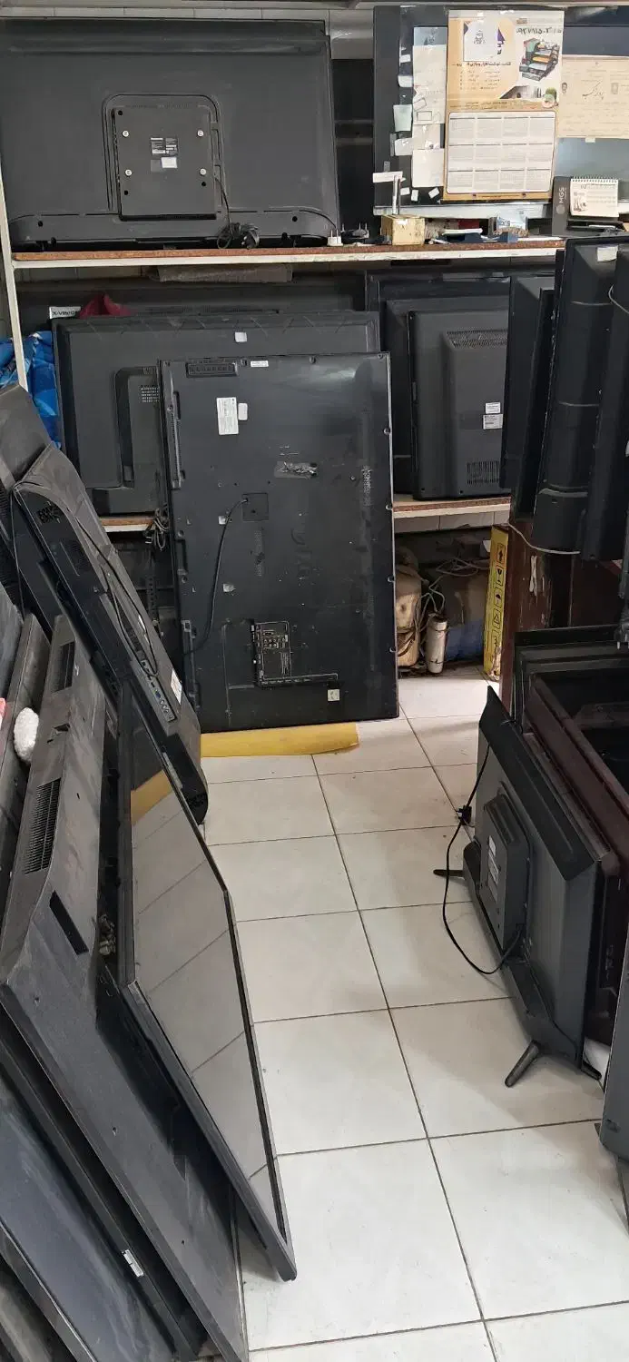 تعمیرگاه صوتی تصویری علیپور|تلویزیون و پروژکتور|آبادان, |دیوار