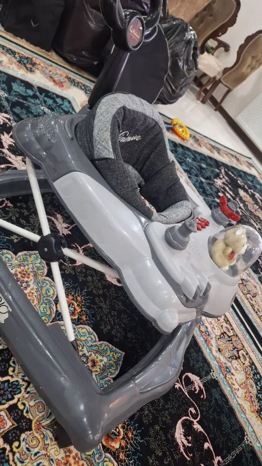 روروئک|کالسکه و لوازم جانبی|اندیشه, اندیشه فاز ۲|دیوار