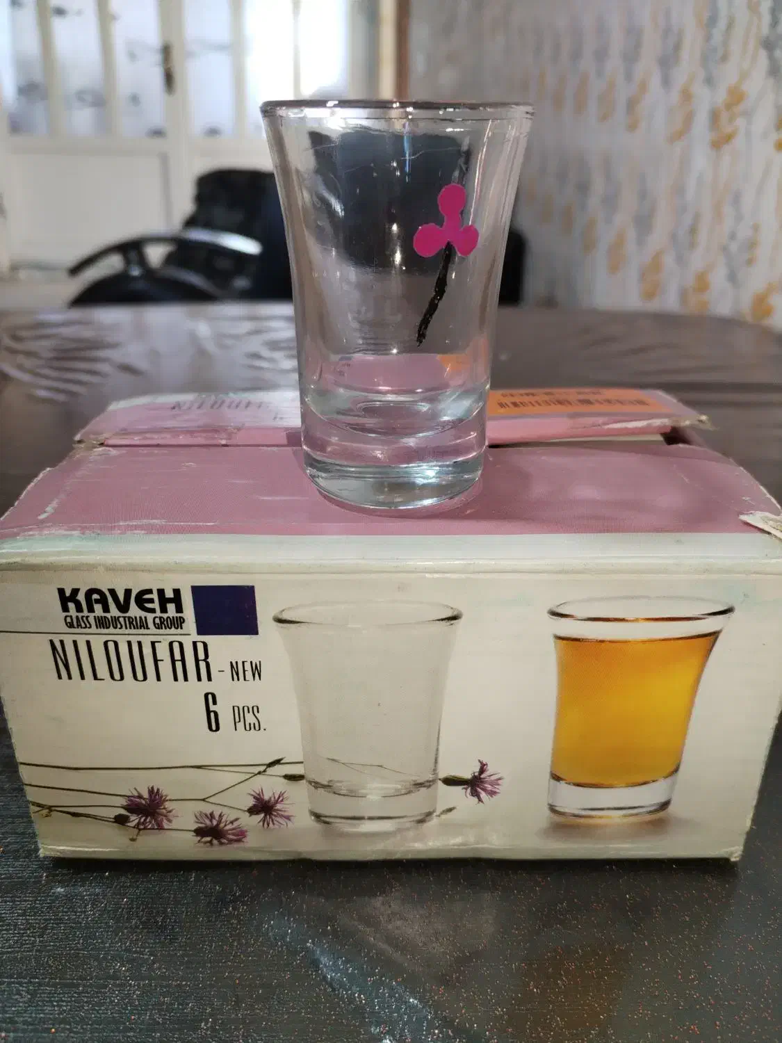 استکان قهوه خوری|ظروف سرو و پذیرایی|آستانه اشرفیه, |دیوار