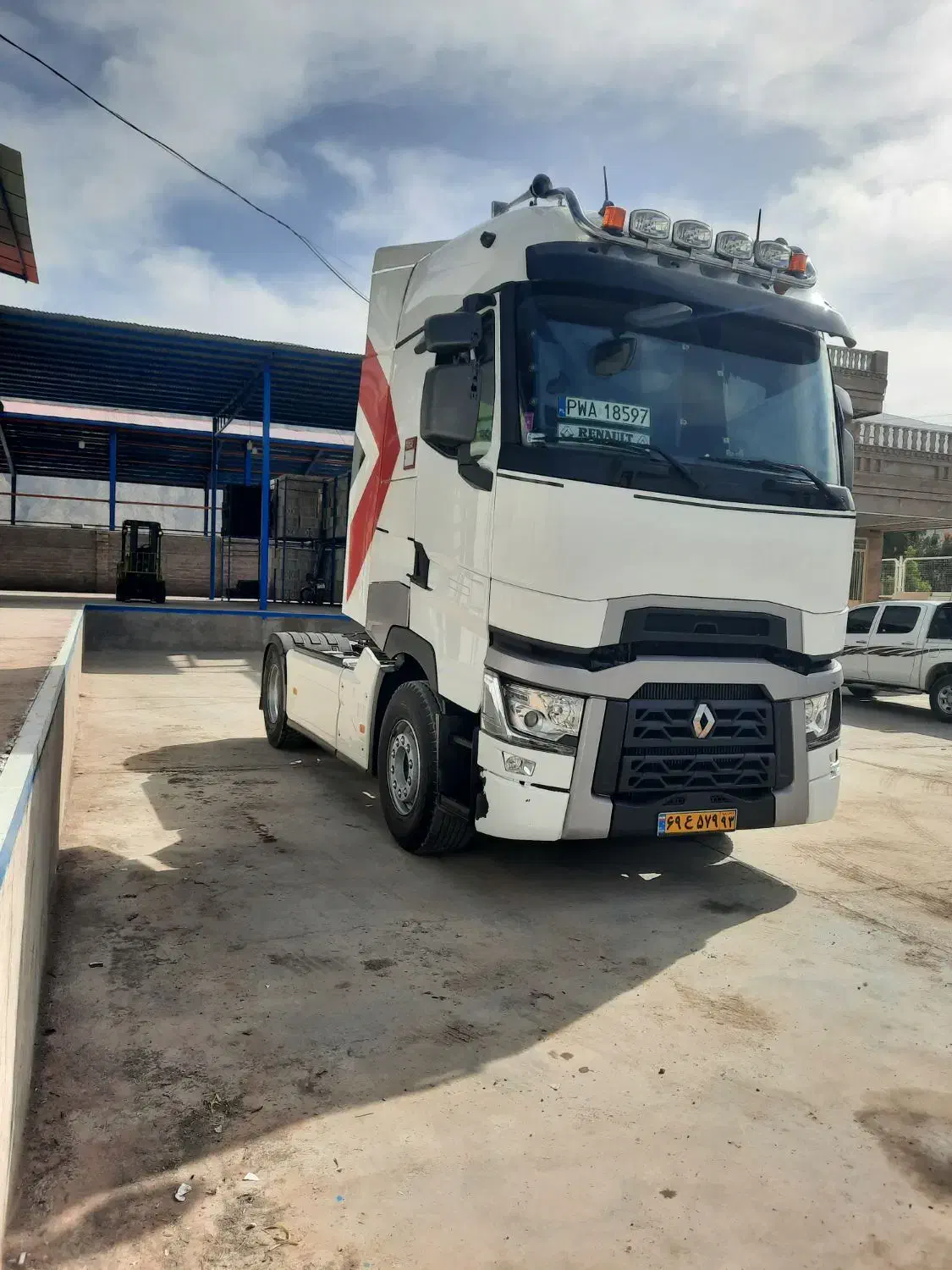 کشنده|خودرو سنگین|فیروزآباد (فارس), |دیوار