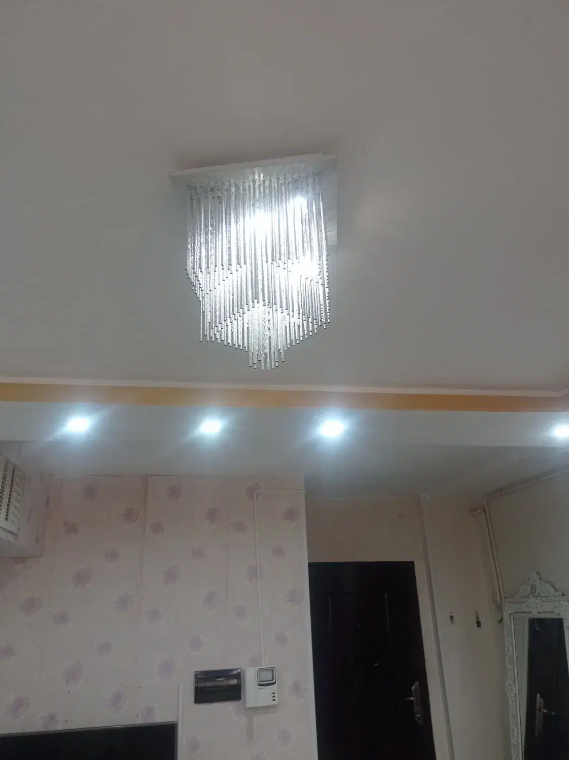 لوستر40در40|لوستر و چراغ آویز|ایلام, |دیوار