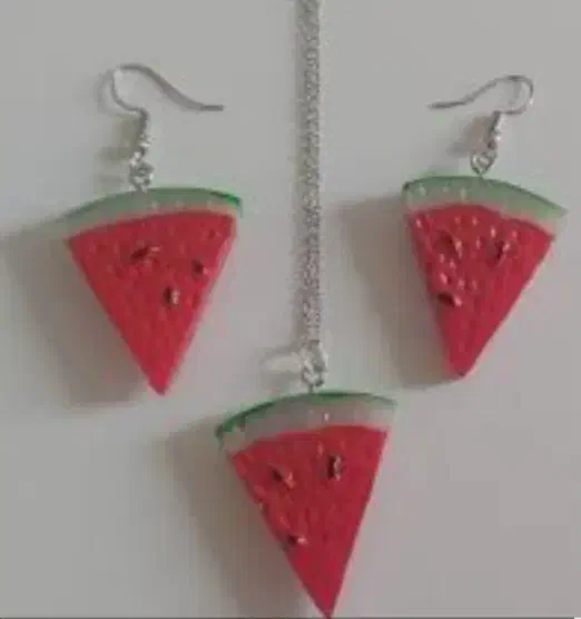 گوشواره و گردنبند و دستبند|بدلیجات|یزد, |دیوار