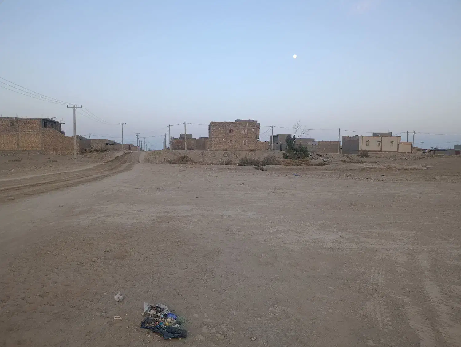 زمین فروشی زهک|فروش زمین و ملک کلنگی|زهک, |دیوار