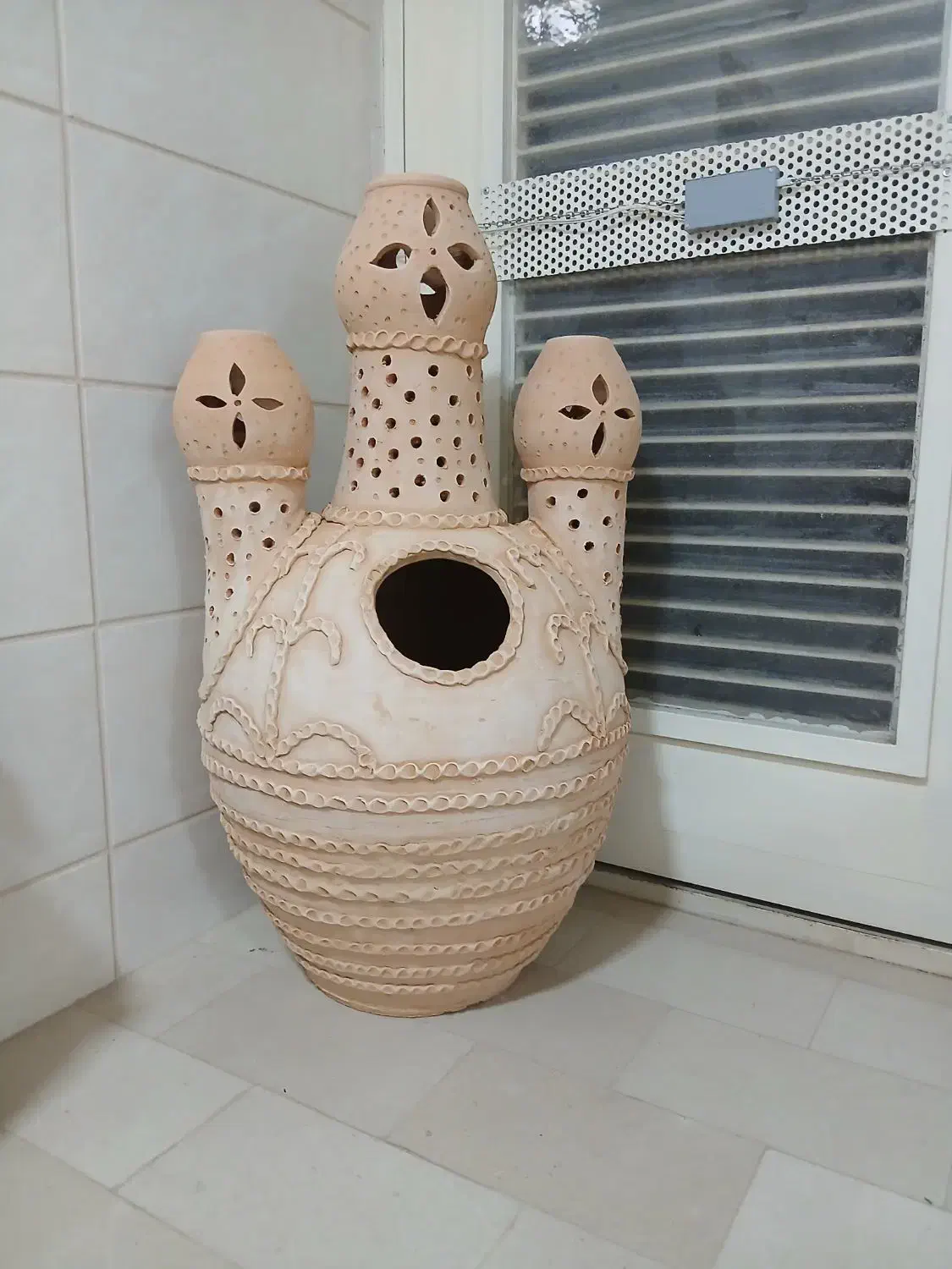 سنگاب سفالی|ظروف سرو و پذیرایی|کاشان, لتحر|دیوار