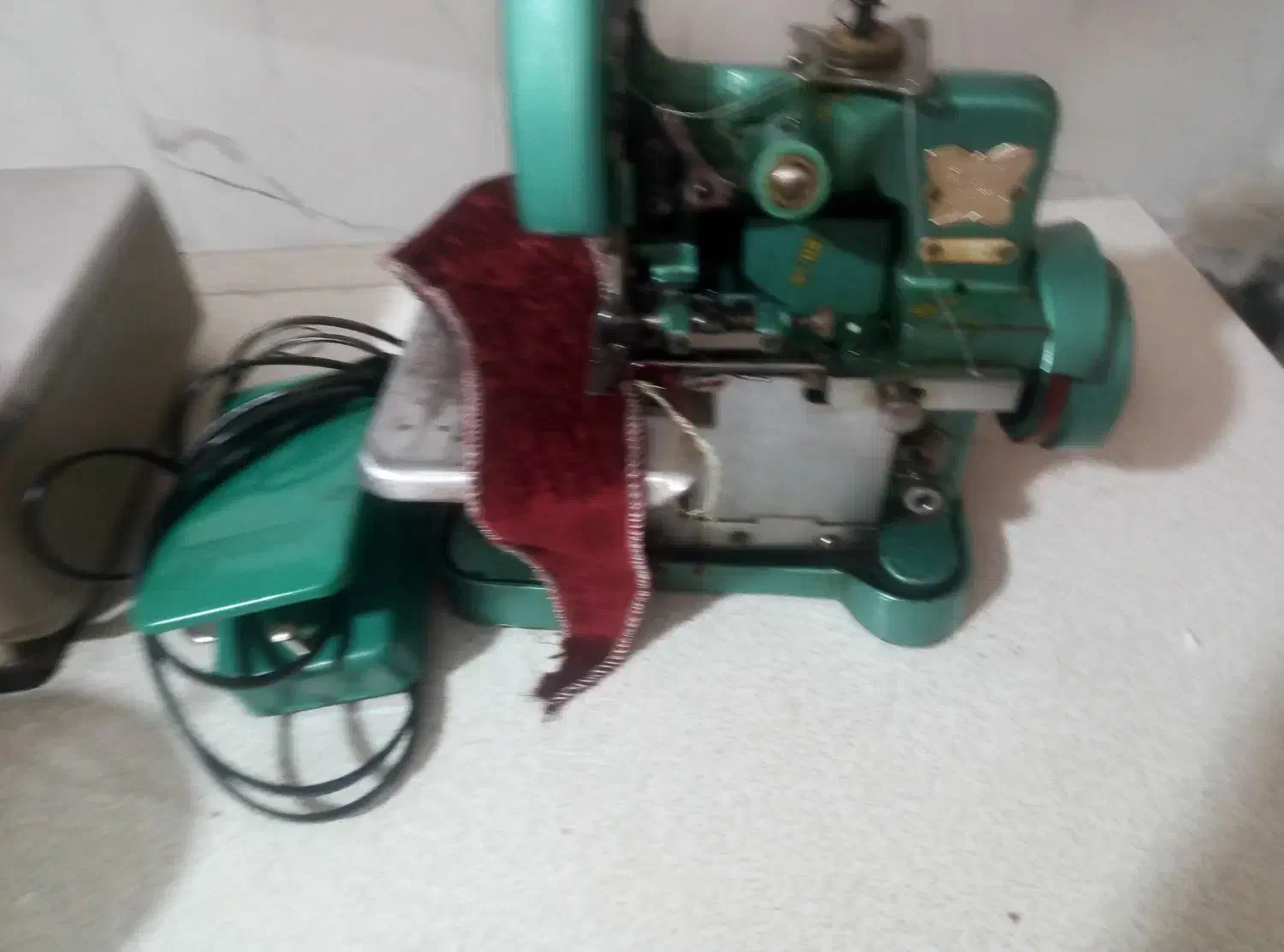 چرخ خیاطی پروانه|چرخ خیاطی و ریسندگی|ورامین, ورامین|دیوار