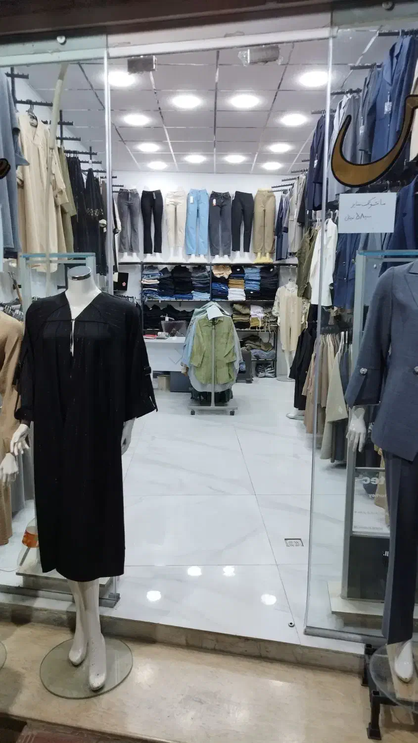 مغازه فروشی در راسته بازار|فروش مغازه و غرفه|سقز, |دیوار