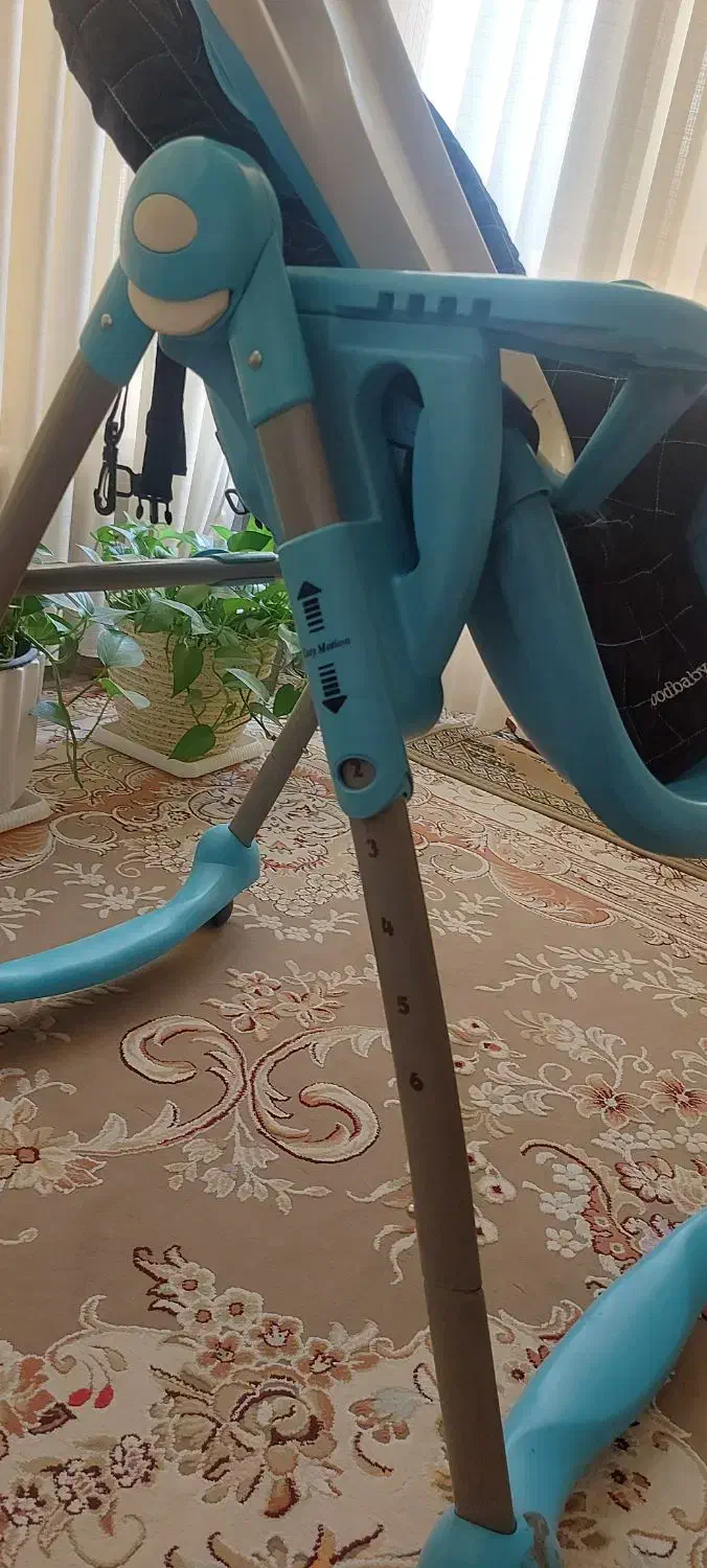 صندلی کودک|تخت و صندلی بچه|اصفهان, کوی شهید کشوری|دیوار