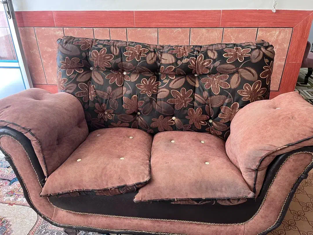 مبل ۷ نفره بامیزعلسی|مبلمان خانگی و میز عسلی|خمینی‌شهر, |دیوار