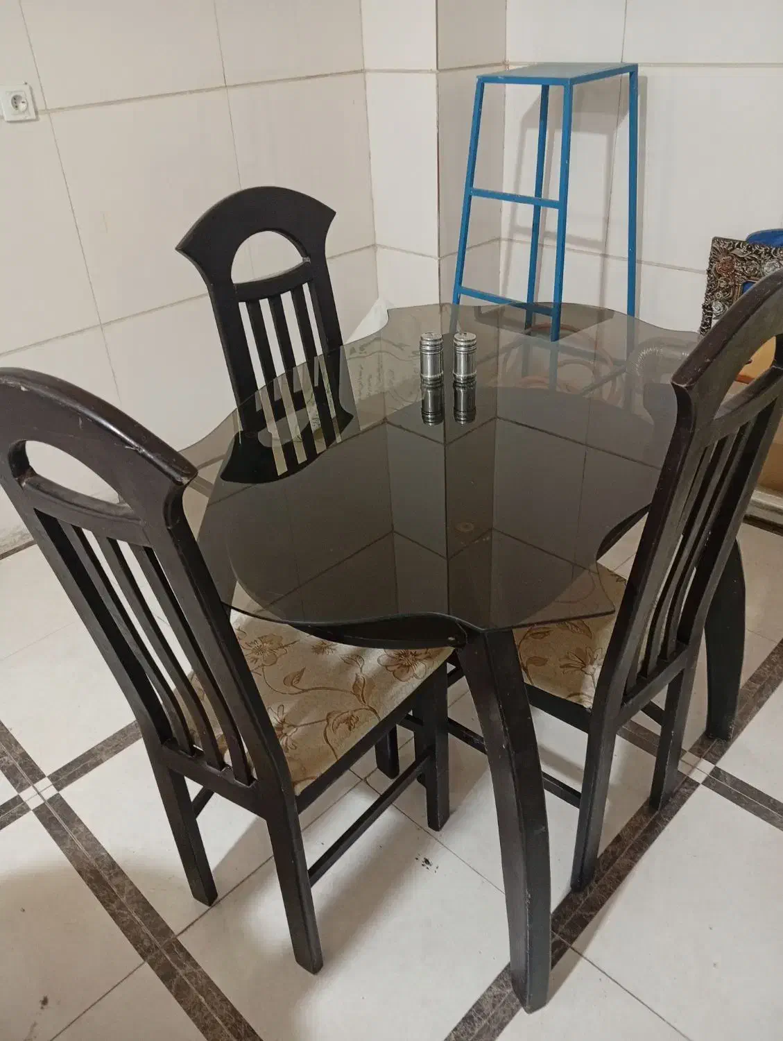 میز صندلی وساعت|میز و صندلی غذاخوری|قزوین, |دیوار