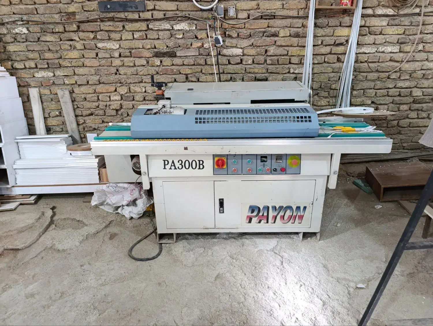 دستگاه لبه چسبان پی وی سی پایون نوار|ماشین‌آلات صنعتی|همدان, |دیوار