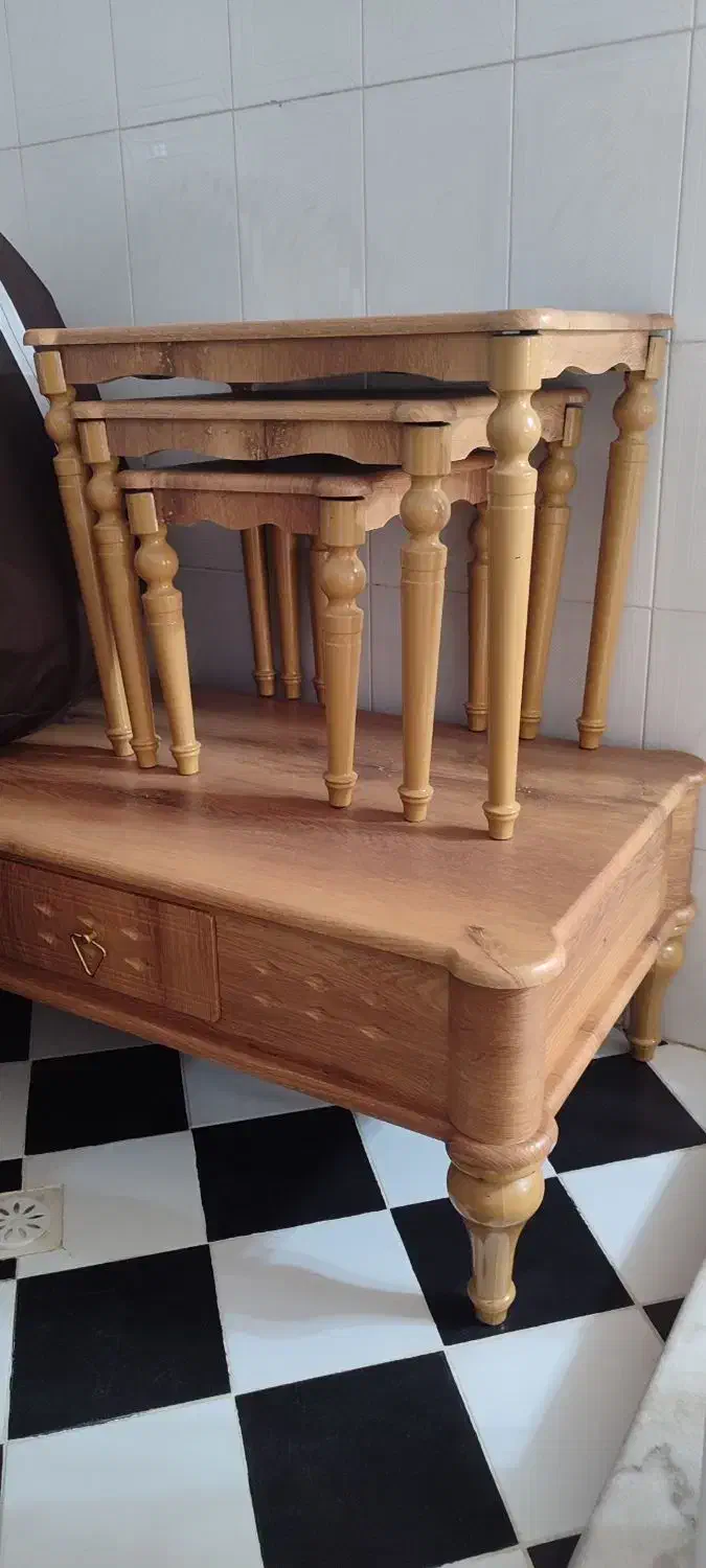 جلومبلی ۴ عددی|مبلمان خانگی و میز عسلی|مهاباد (آذربایجان غربی), |دیوار