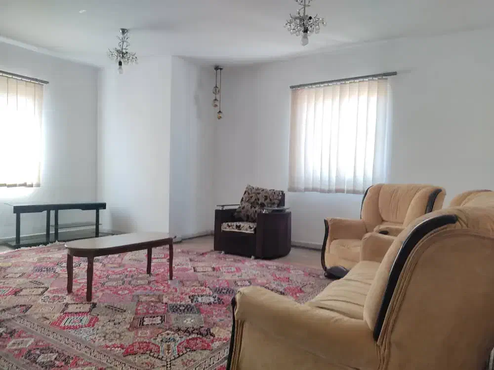 اجاره کوتاه مدت روزانه و ساعتی|اجارهٔ کوتاه‌مدت آپارتمان و سوئیت|شیراز, شهرک گلستان|دیوار