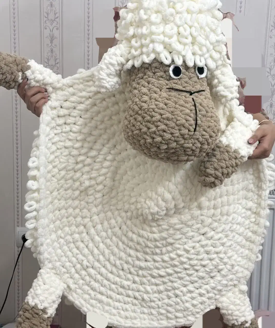 فرشینه ببعی|پادری|ورامین, ورامین|دیوار