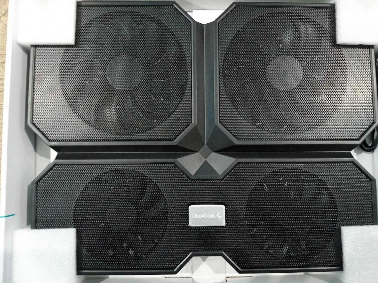 کول پد چهار فن برند DeepCool|قطعات و لوازم جانبی رایانه|مشهد, گوهرشاد|دیوار