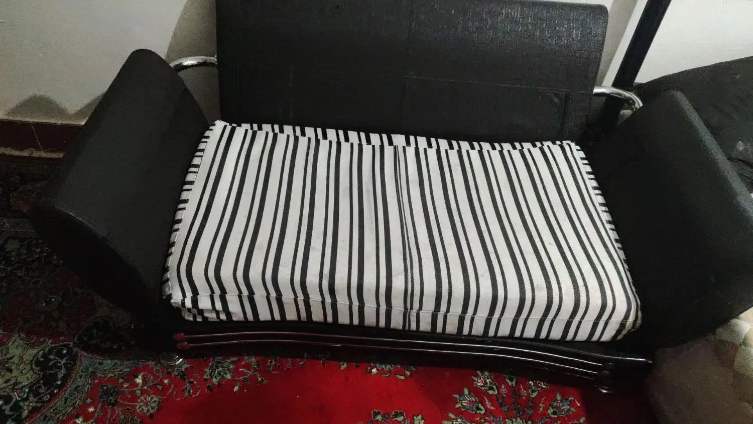 فروش جاروبرقی ومبل پنج نفره وزیر تلوزیونی|جاروبرقی، جارو شارژی، بخارشو|جم, |دیوار