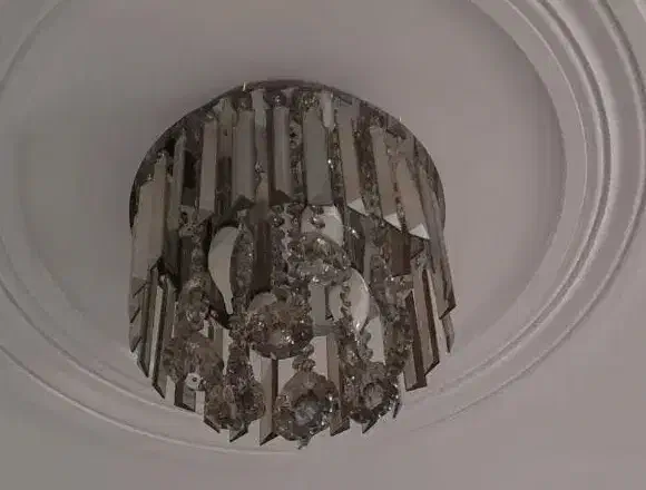 لوستر و دیوارکوب|لوستر و چراغ آویز|صومعه‌سرا, |دیوار