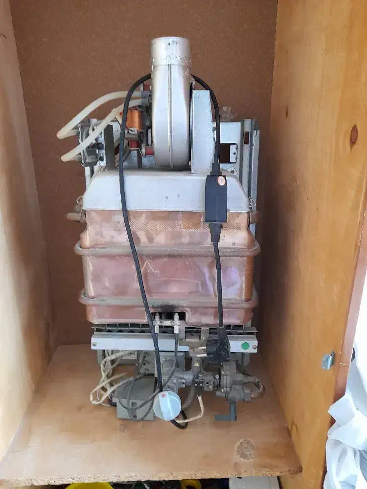 آبگرمکن بوتان فن دار|آبگرمکن، پکیج، شوفاژ|هشتگرد, شهرک ولیعصر (مهستان)|دیوار