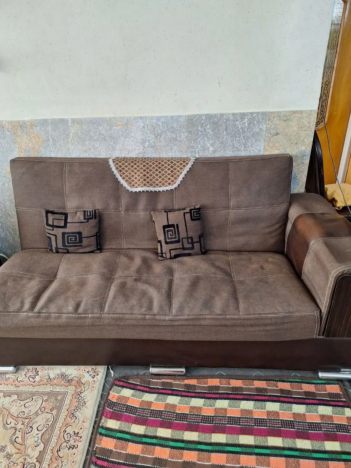 مبل|مبلمان خانگی و میز عسلی|نجف‌آباد, پادگان|دیوار