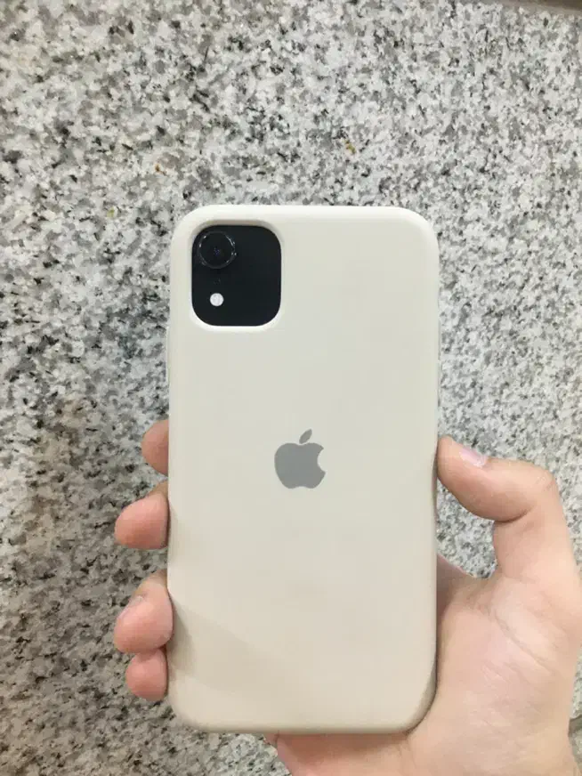 ایفون XR|موبایل|شیراز, زرهی|دیوار