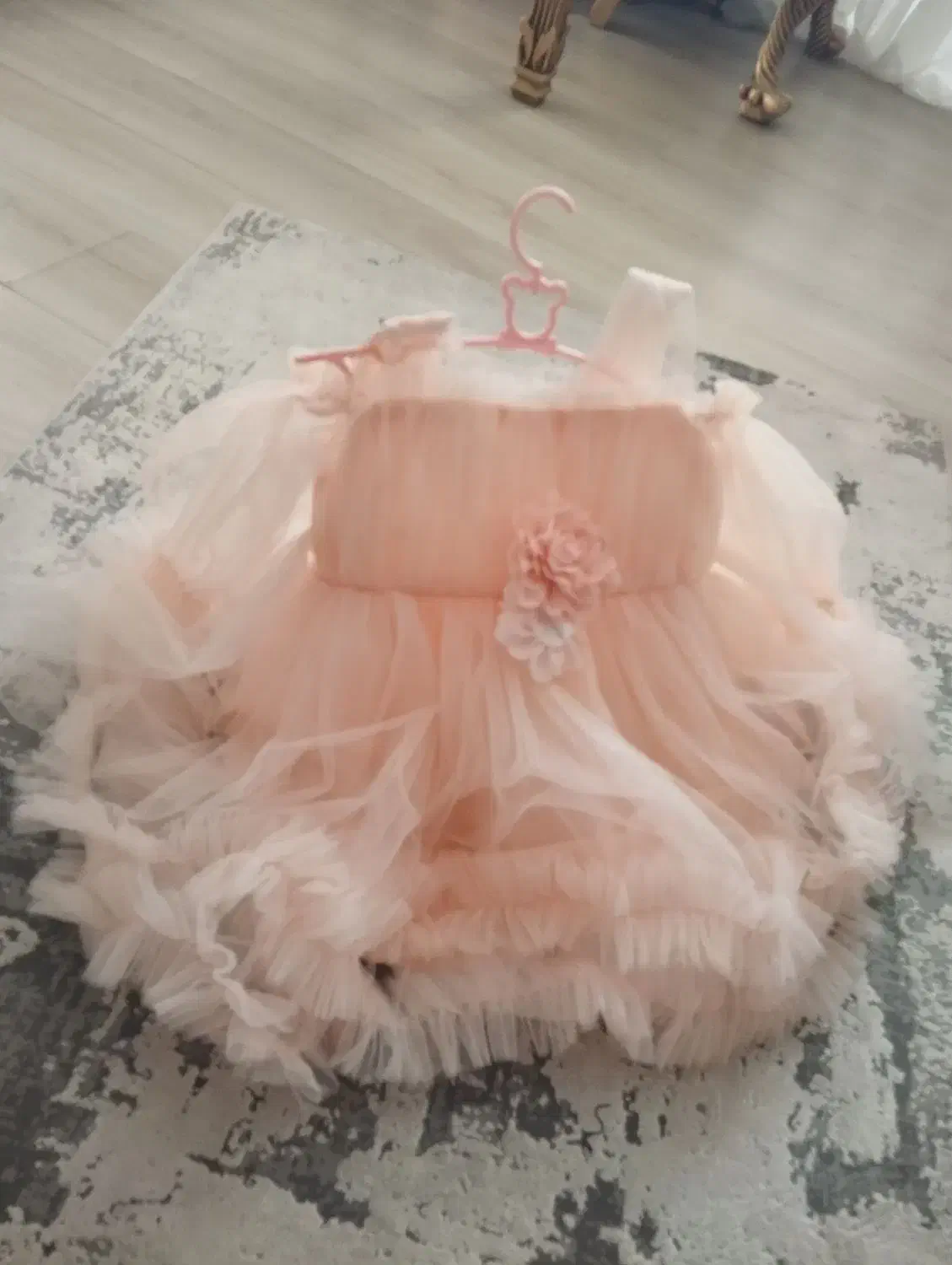 لباس های بچگانه نو|کفش و لباس بچه|خوی, |دیوار