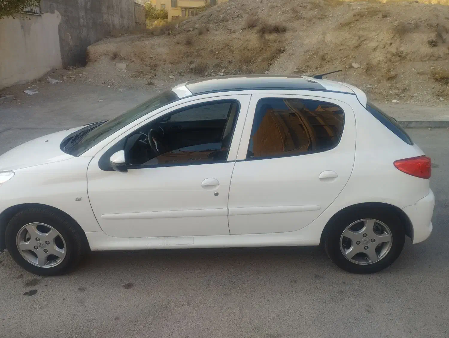 207 پانا 1401|خودرو سواری و وانت|پردیس, فاز ۴|دیوار