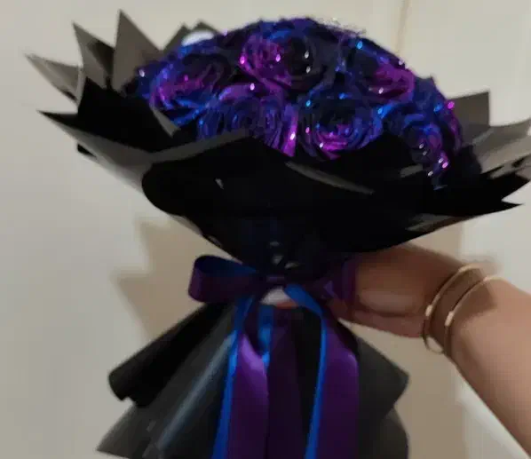 گل کادویی|گل مصنوعی|قروه, |دیوار