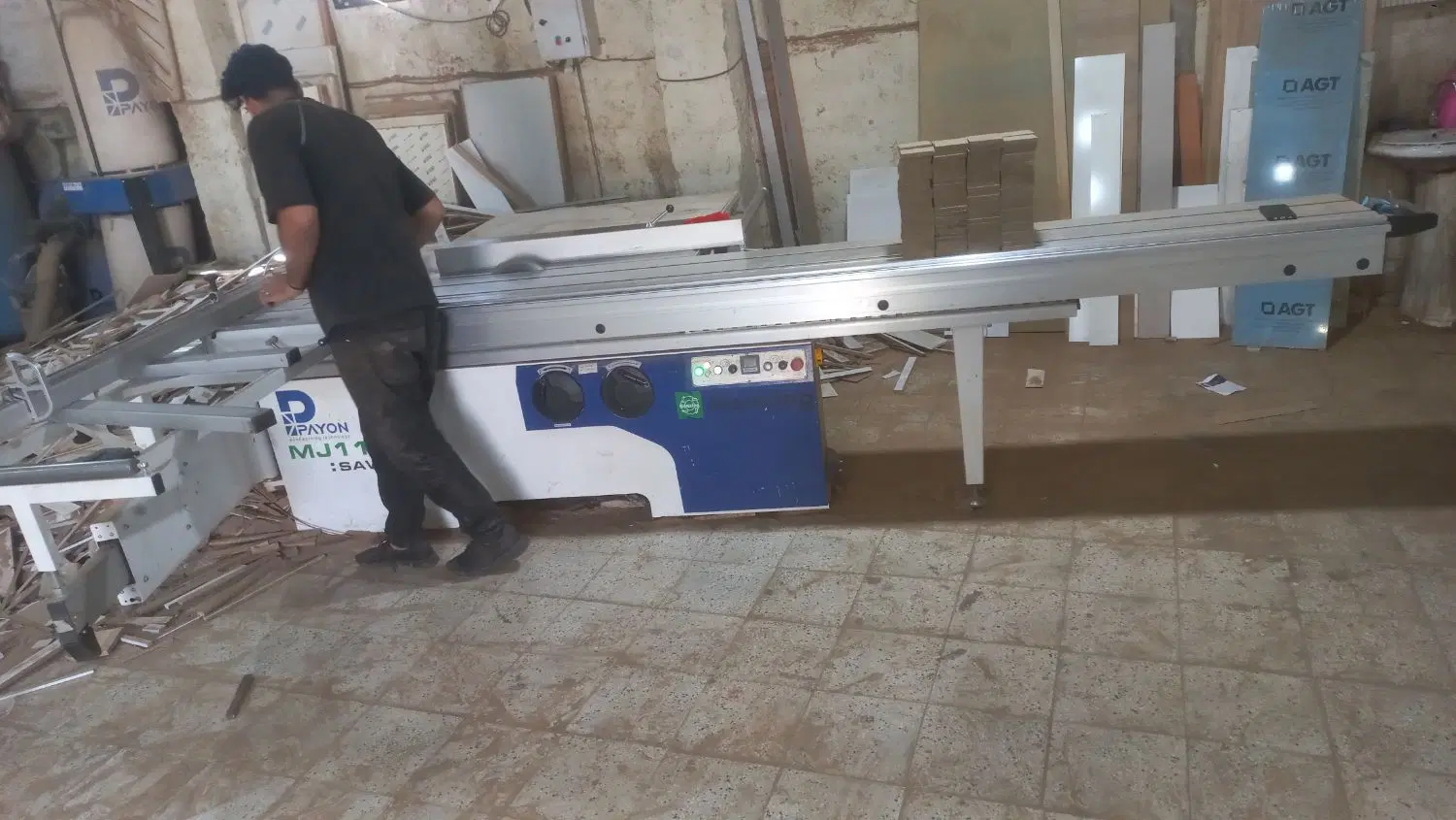 برشکار کارگاه ام دی اف|استخدام صنعتی، فنی، مهندسی|تهران, مسگرآباد|دیوار