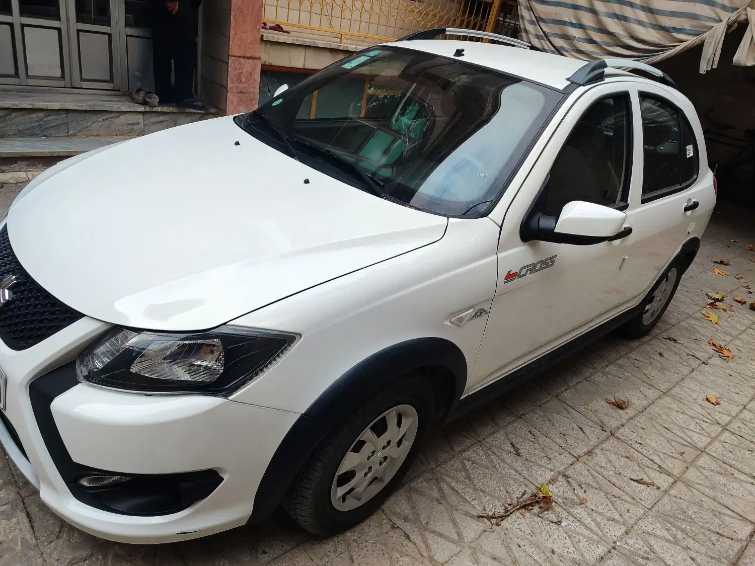 کوییک403|خودرو سواری و وانت|بروجرد, |دیوار