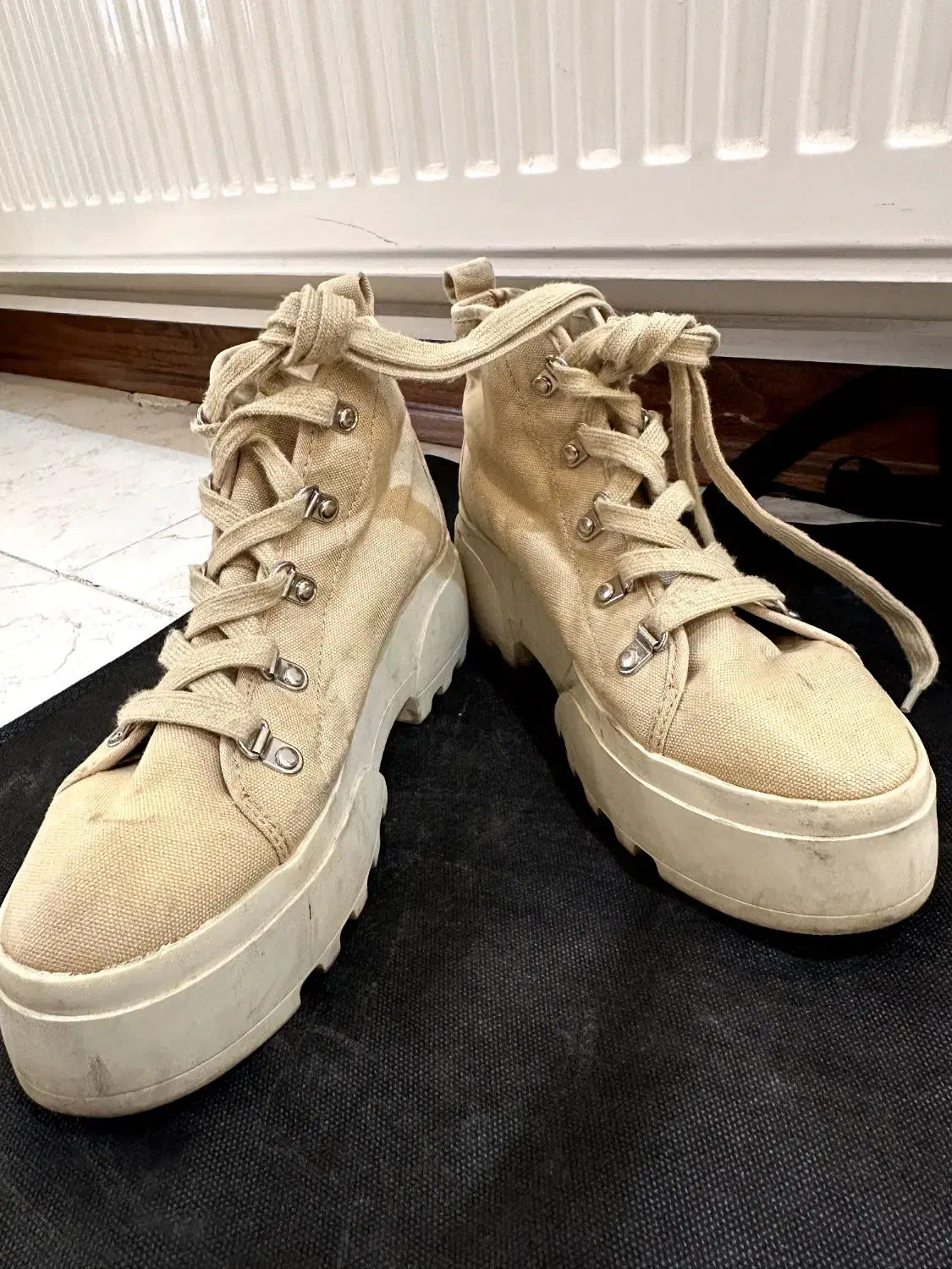 نیم بوت سایز ۳۹ ۴۰|کیف، کفش، کمربند|پردیس, فاز ۸|دیوار