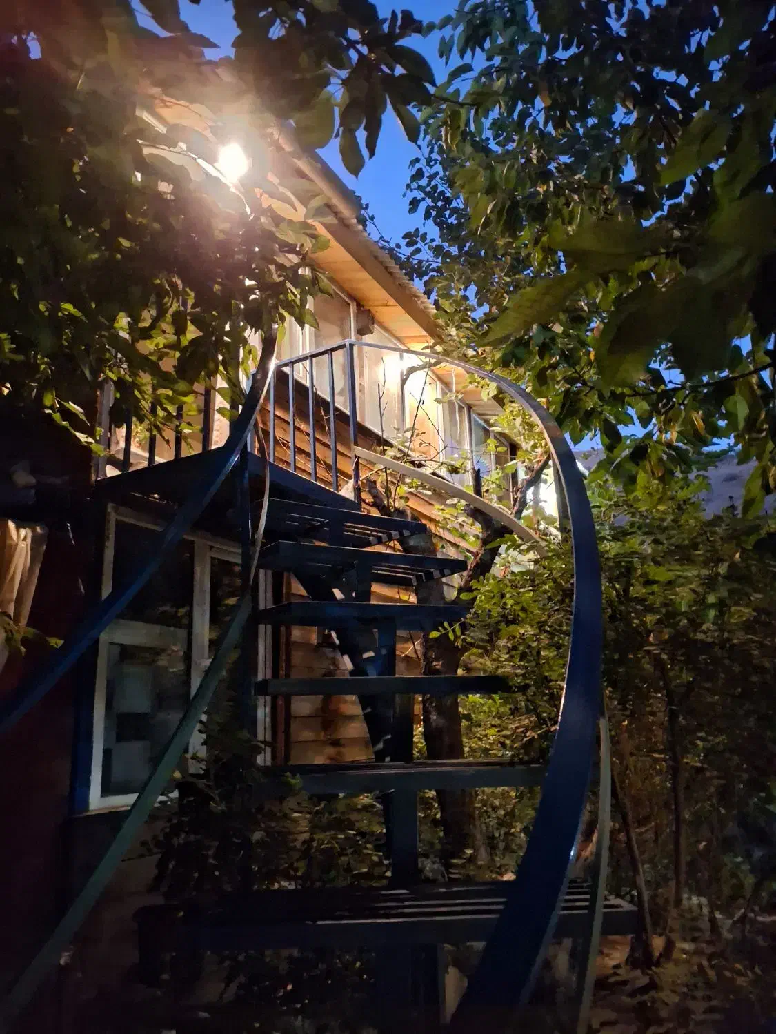 اقامتگاه بومگردی چشم جهان.اجاره سوییتواتاق الاچیق|اجارهٔ کوتاهمدت ویلا و باغ|آسارا, |دیوار