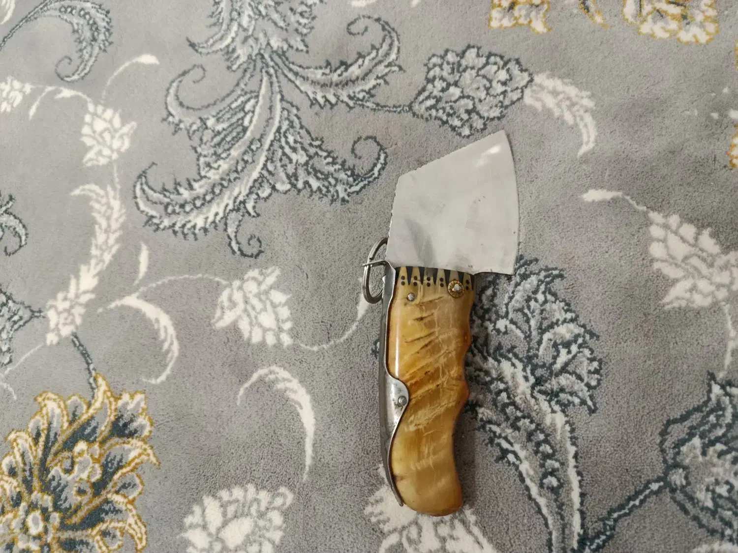 چاقو زاهد|کلکسیون اشیاء عتیقه|سنندج, |دیوار