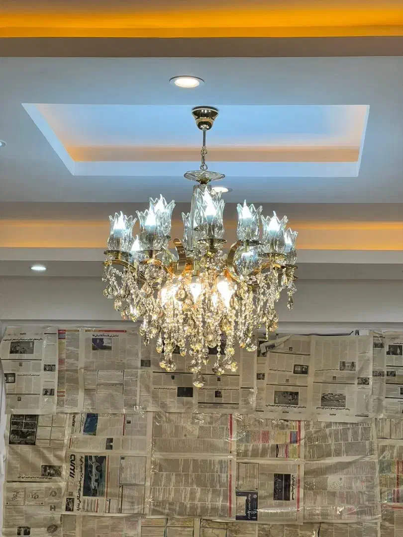 لوستر سالم تازه خریداری شده|لوستر و چراغ آویز|رشت, یخسازی|دیوار