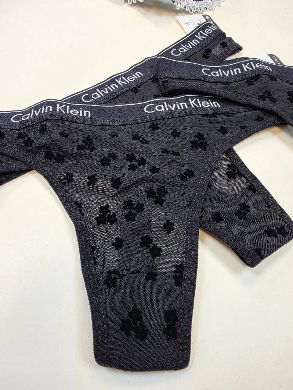 فروشنده خانم|استخدام بازاریابی و فروش|بوشهر, |دیوار