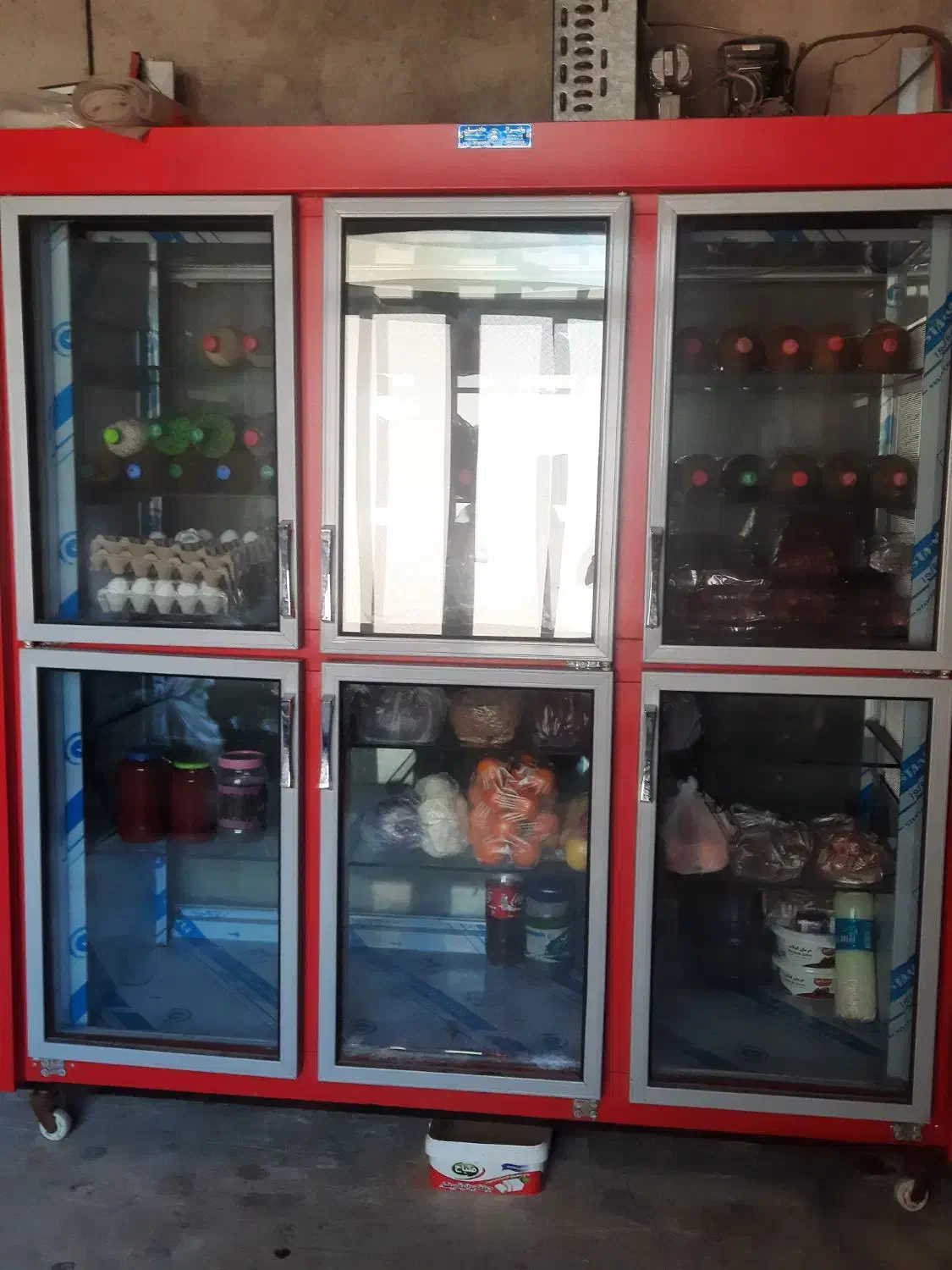 یخچال شیشه ای ۶ درب مناسب مغازه|فروشگاه و مغازه|بهشهر, |دیوار