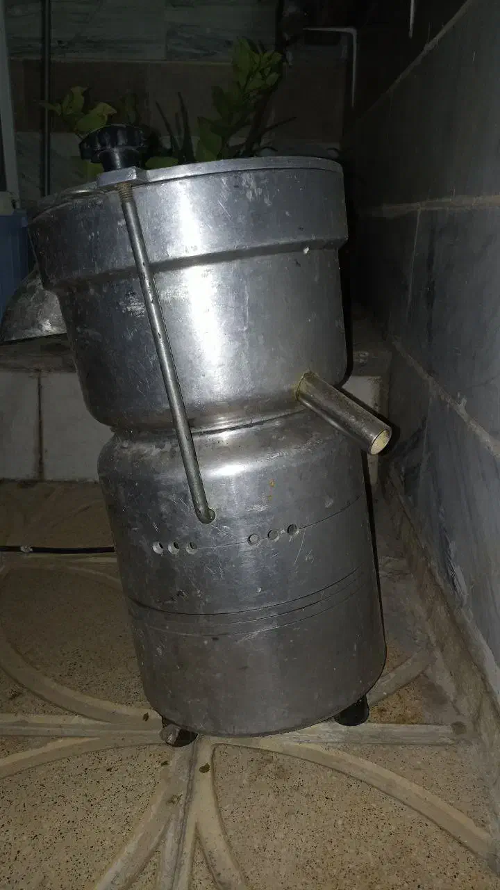 آب هویج گیری صنعتی|آبمیوهگیر و آبمرکباتگیر|پاکدشت, پاکدشت (مامازند)|دیوار