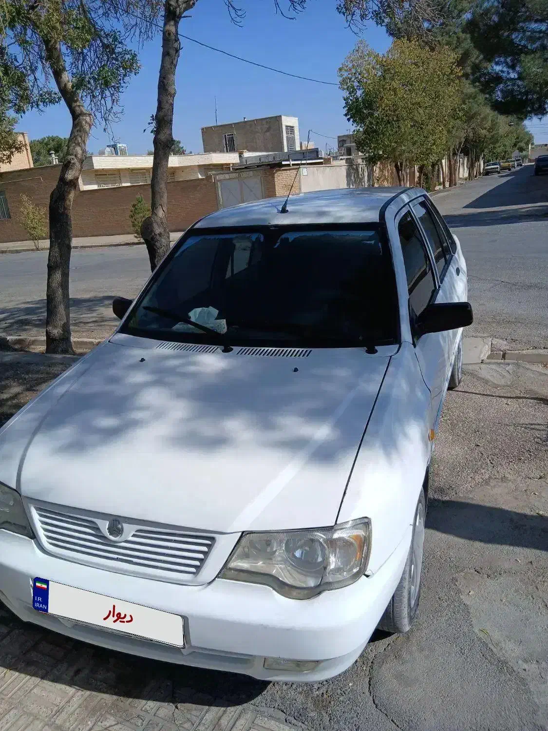 پراید ۱۳۲ مدل ۸۸ سفید دوگانه cng دستی|خودرو سواری و وانت|آباده, |دیوار