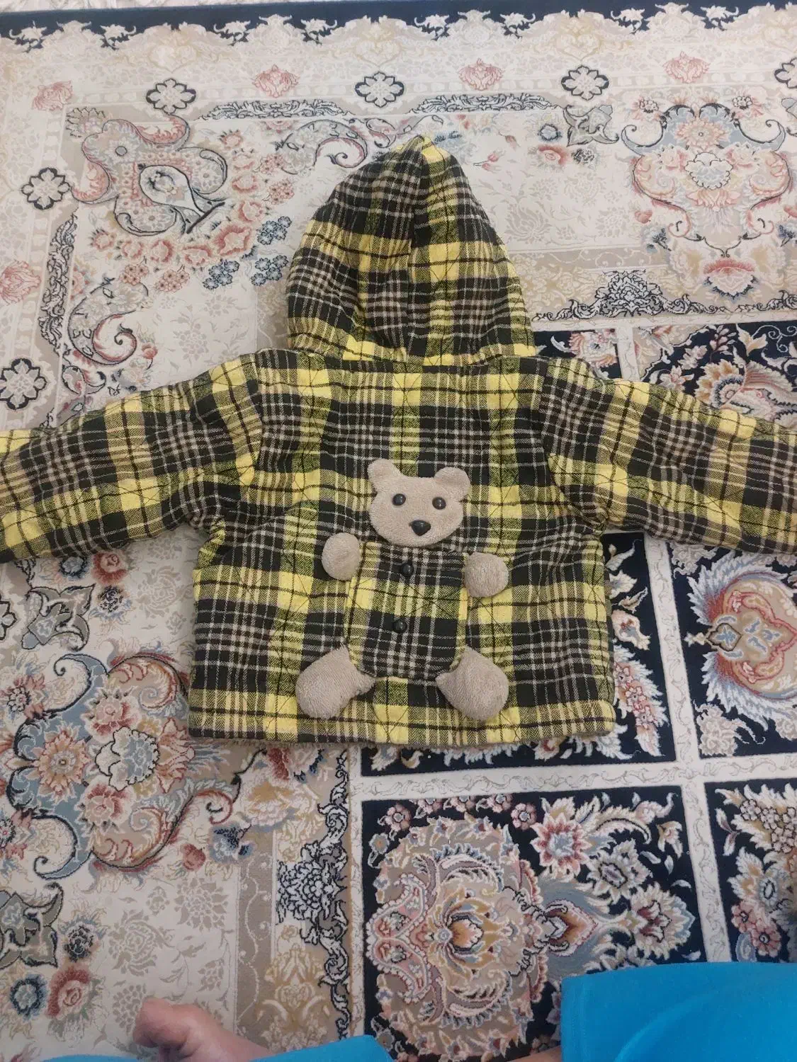 لباسهای بچه گانه خارجی، شیک و در حد نو|کفش و لباس بچه|تهران, خواجه نظام الملک|دیوار