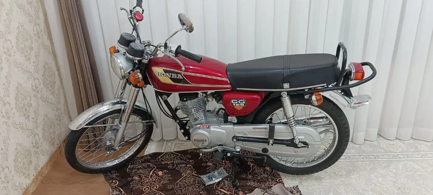 هوندا عتیقه|موتورسیکلت|چرداول, |دیوار