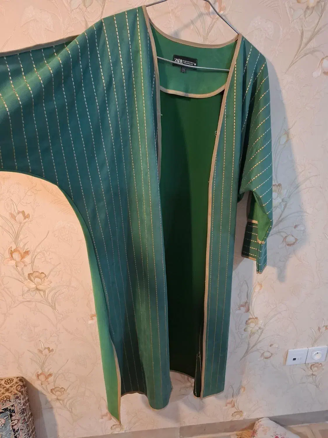 مانتو کاملا نو|لباس|همدان, |دیوار