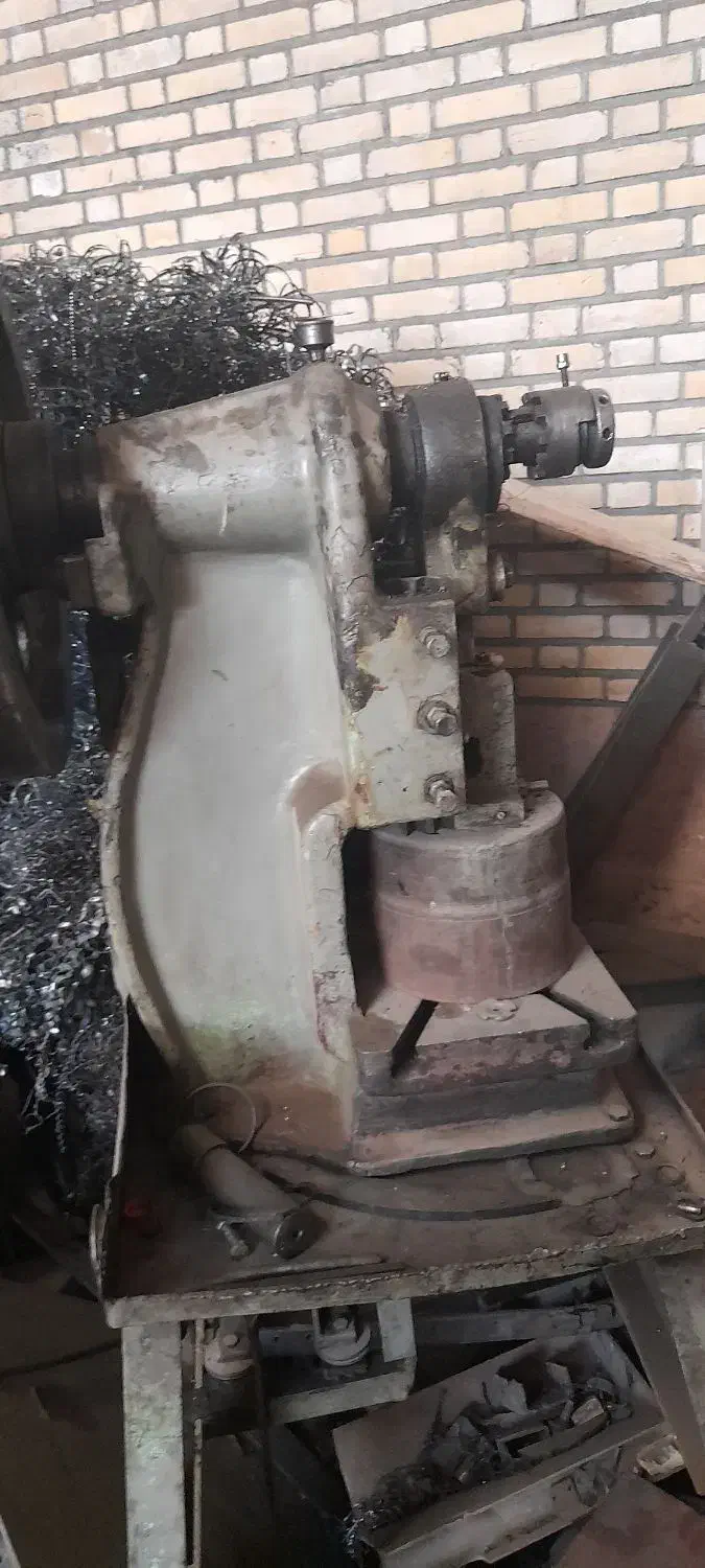 پرس ضربه ای ۱۲تن کورس متغیر|ماشینآلات صنعتی|برخوار, |دیوار