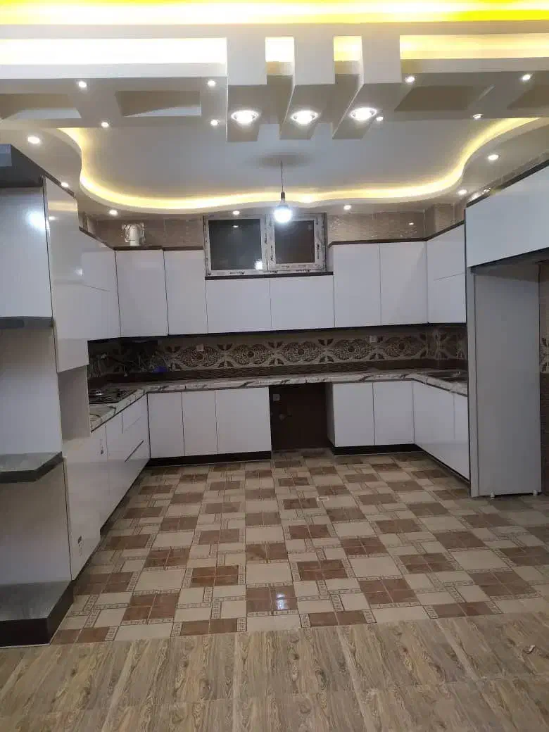 همکف حیاط دار شیک کلید اول|اجارهٔ آپارتمان|شهرضا, |دیوار