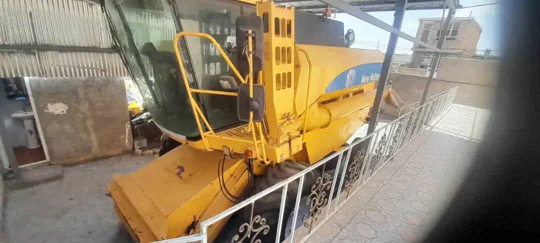 کمباین مدل ۲۰۰۵|خودرو سنگین|مرودشت, مجد آباد|دیوار