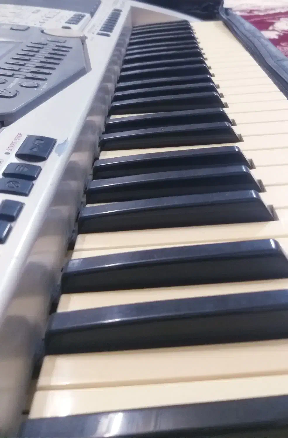 ارگ UAMAHA 2000 PSR|پیانو، کیبورد، آکاردئون|کاشان, بهشتی|دیوار