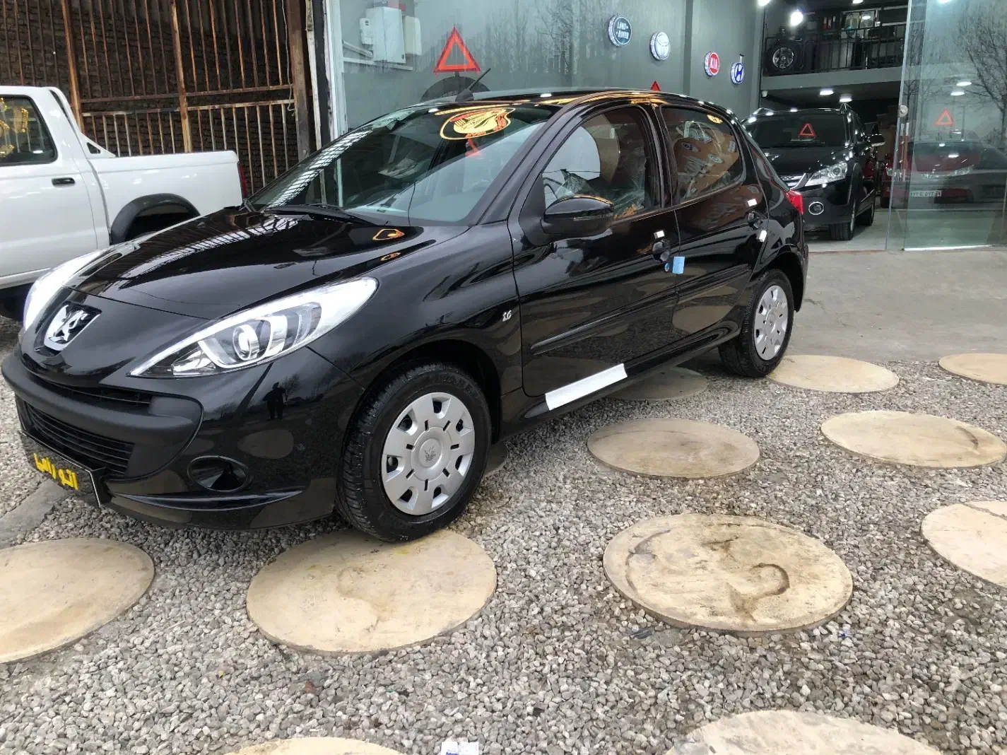 207فلز|خودرو سواری و وانت|گرگان, |دیوار